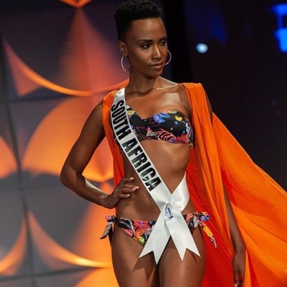 Zozibini Tunzi, da Africa do Sul, vence o concurso Miss Universo