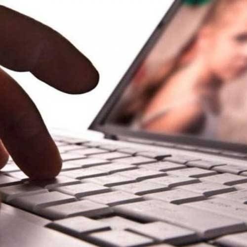 pornografia infantil na internet 