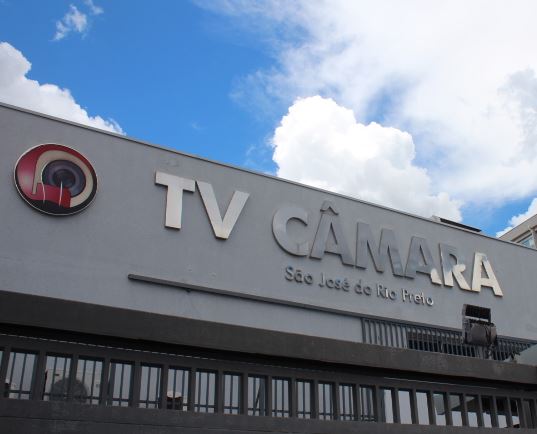 TV Câmara é responsável pela transmissões das sessões em Rio Preto 