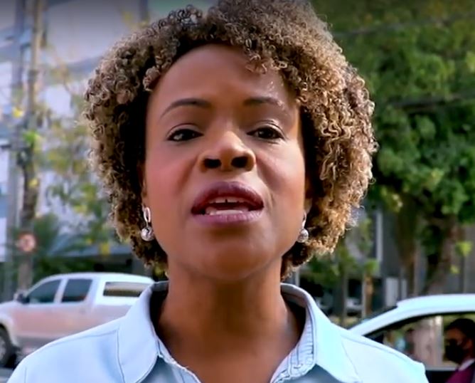Coronel Helena durante vídeo sobre corrupção em Rio Preto 