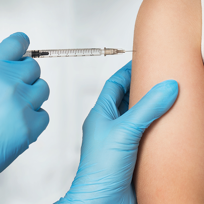 Imunização de pessoas com comorbidades começa no dia 12 de maio.