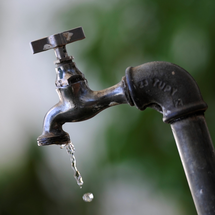 Corte de água por inadimplência está suspenso até 7 de maio, afirma Semae