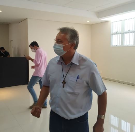 Padre Osvaldo durante evento no Hospital de Base, em Rio Preto 