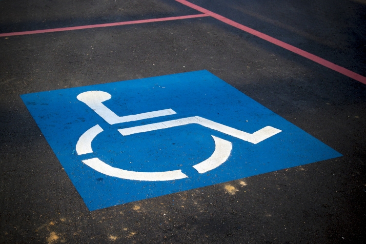 Para garantir a gratuidade do tributo até o final do ano, o motorista com deficiência terá de agendar a solicitação de um laudo na Secretaria da Justiça e Cidadania