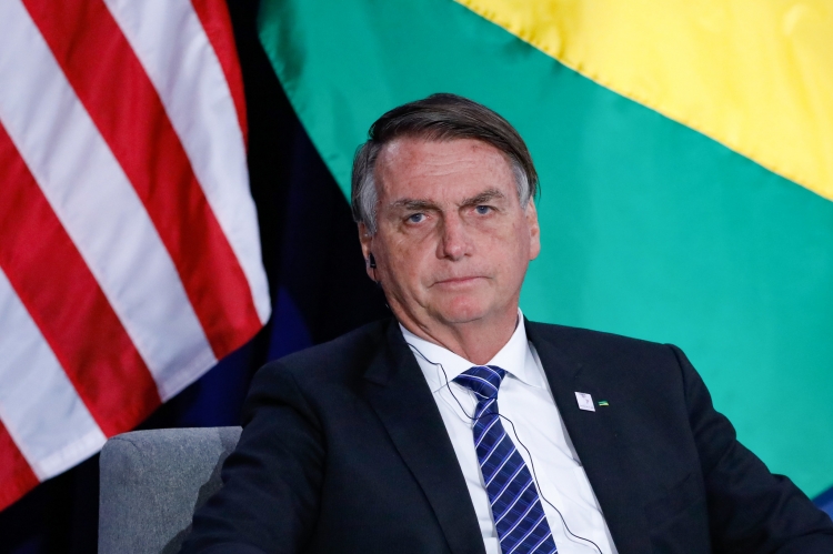 Bolsonaro viajou aos Estados Unidos para participar da Cúpula das Américas, que aconteceu em Los Angeles, após Biden reforçar o convite por meio de emissários