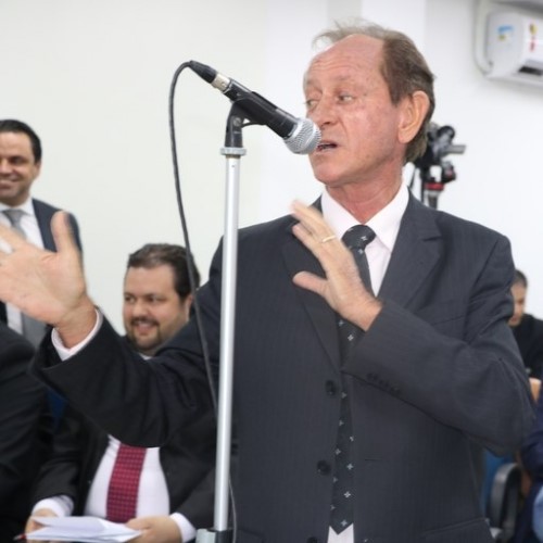 Vereador José Carlos Marinho: salário menor, mas só em 2025