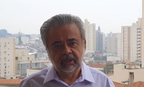 Engenheiro sanitarista especialista em poluição do ar José Mário Ferreira de Andrade