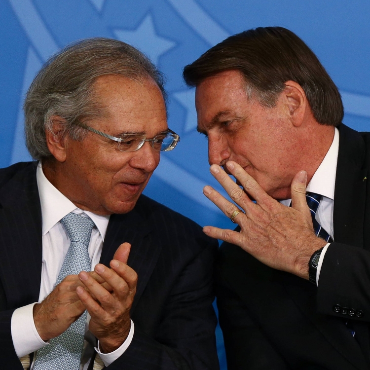 Paulo Guedes e o presidente Bolsonaro